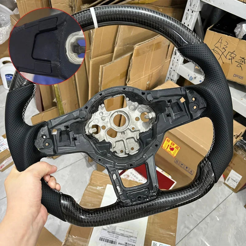 Volant méplat Carbone pour Golf 7 et 7.5