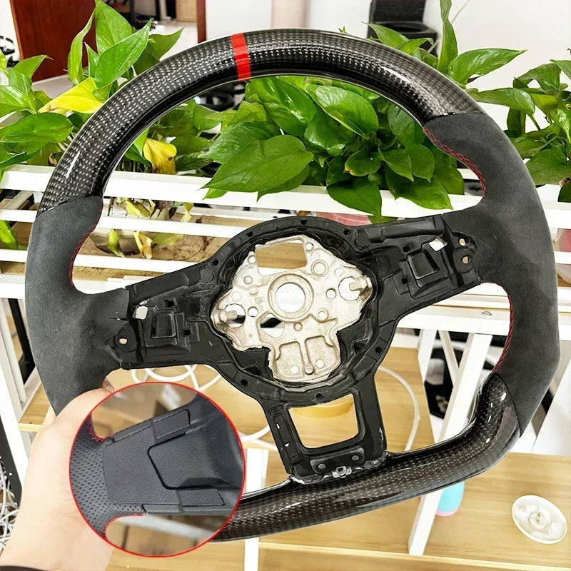 Volant méplat Carbone pour Golf 7 et 7.5
